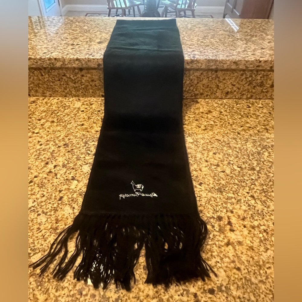 Alpaca Camargo Black Fringed Alpaca Scarf Men’s Women’s Unisex